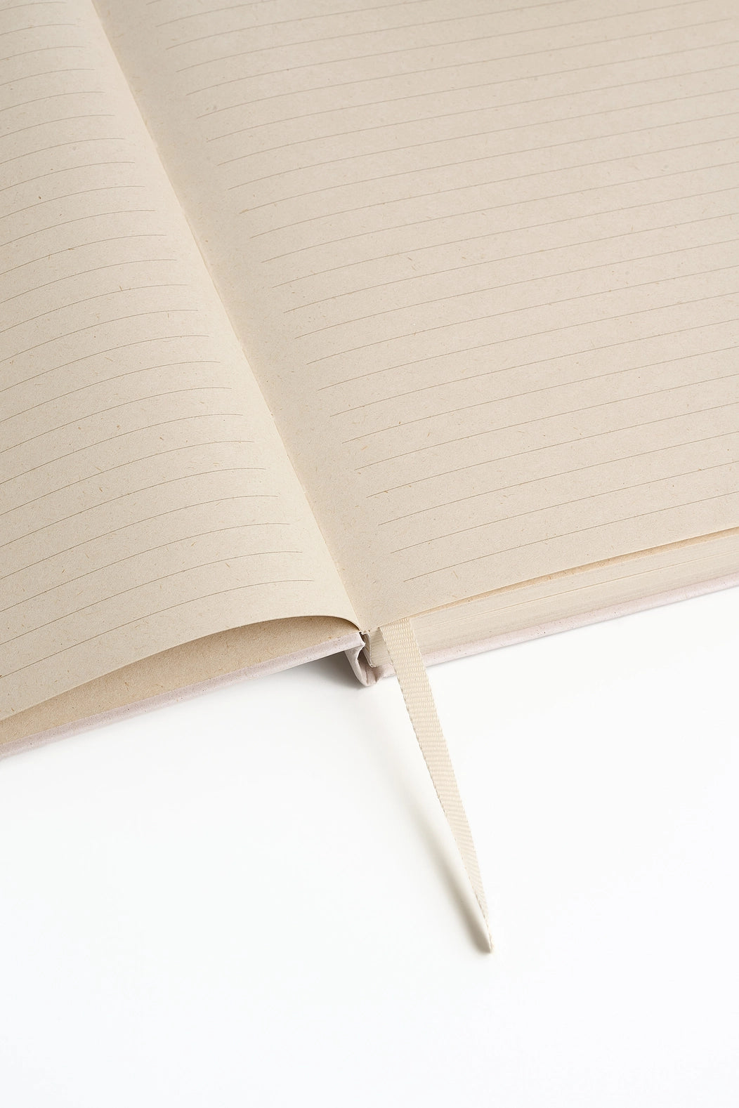 Artik Hard Cover Journal Ruled Grape