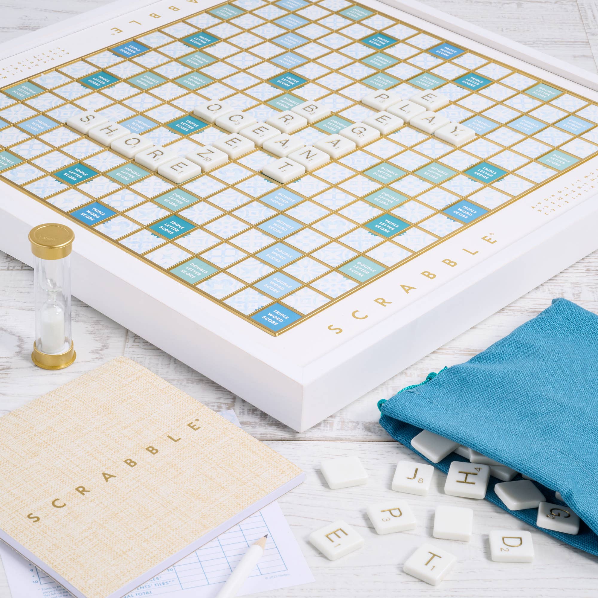 WS Game Company - Scrabble Bianco Edition
