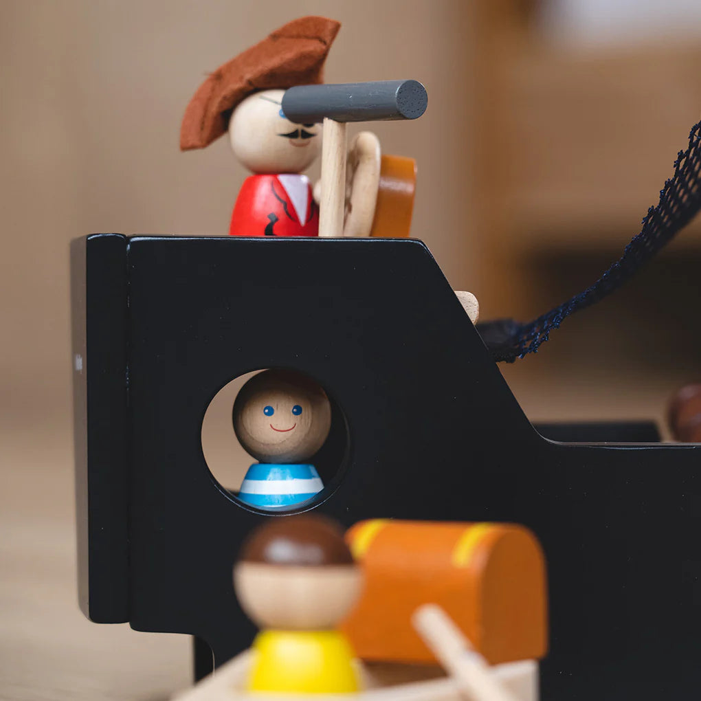 Plan Toys - Pirate Ship