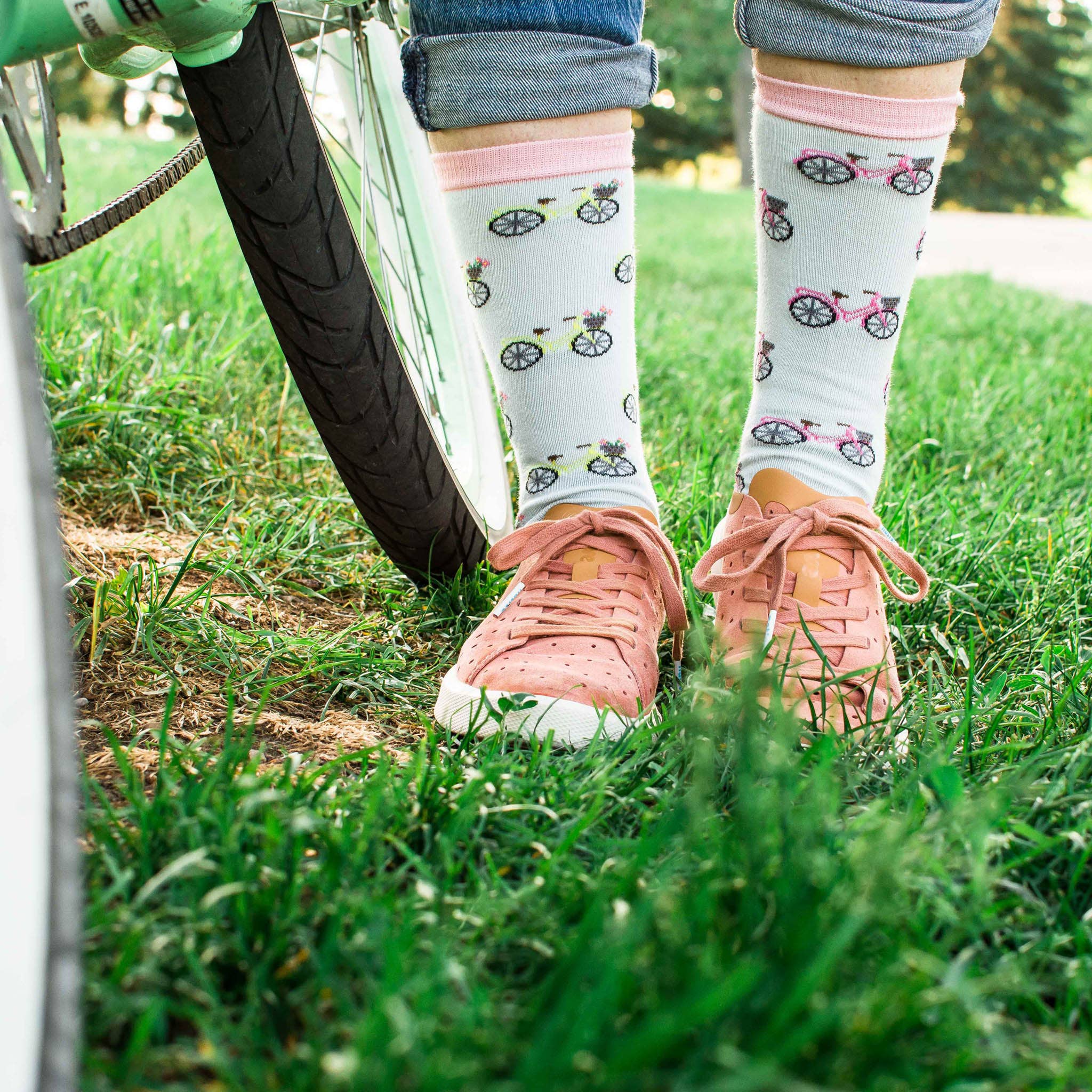 Friday Sock Co. - Women’s Pink & Yellow Bicycle  Socks