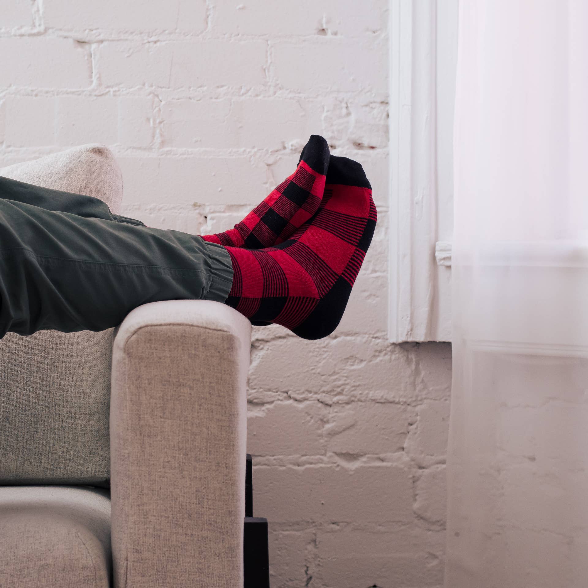 Friday Sock Co. - Men’s  Red Plaid Socks