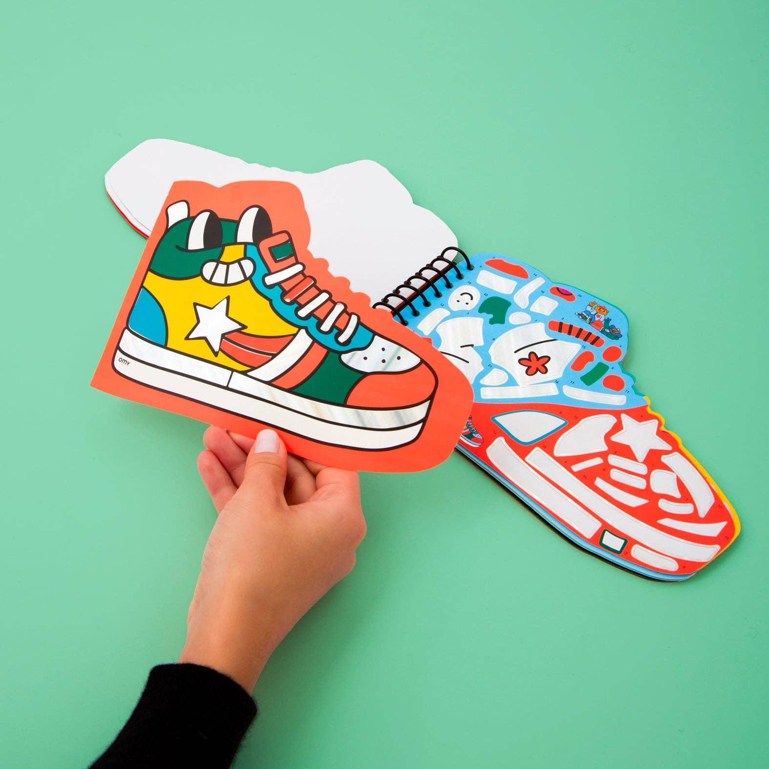 OMY - Sticker by number book - Sneakers