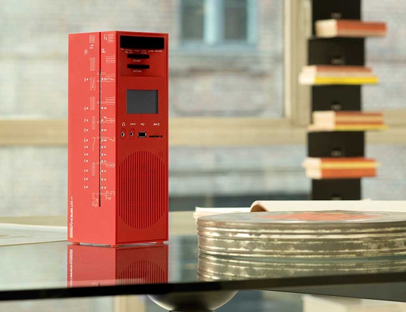 Brionvega Grattaclelo Bt Speaker Red