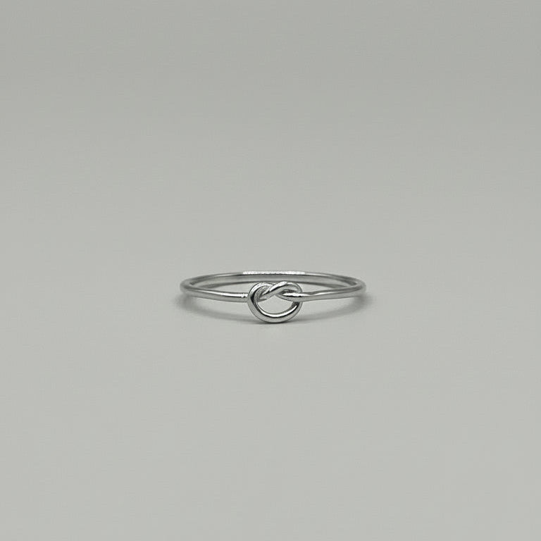 Lazy Maisie Love Knot Silver 6