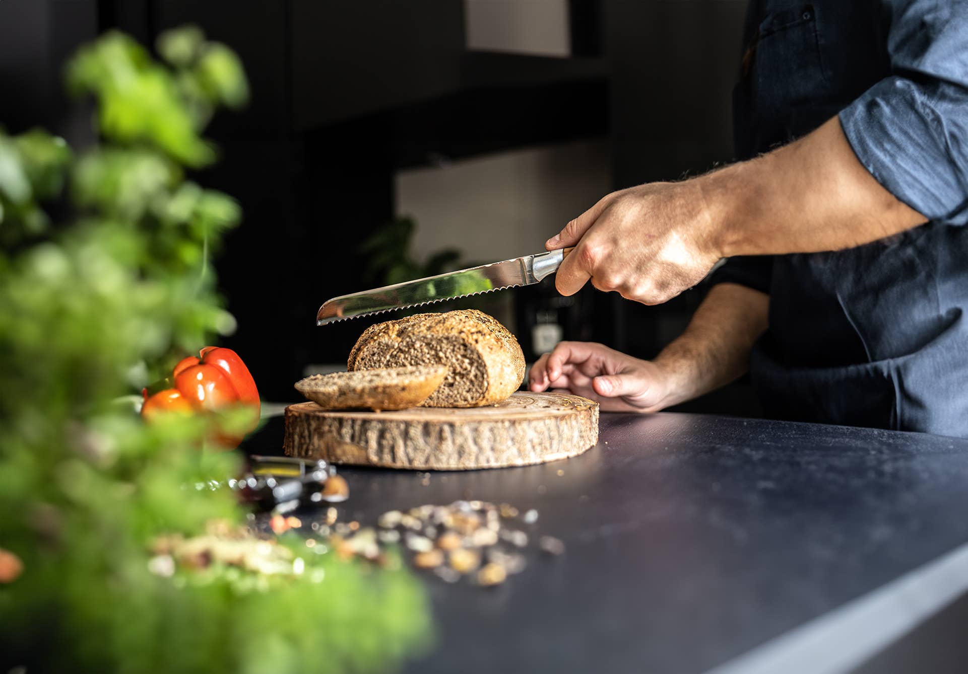 Laguiole du Monde Breadknife