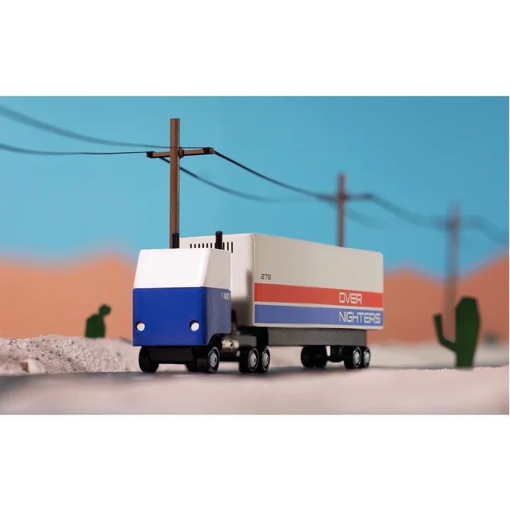 Candylab Candyvan Overnighters Semi-Truck