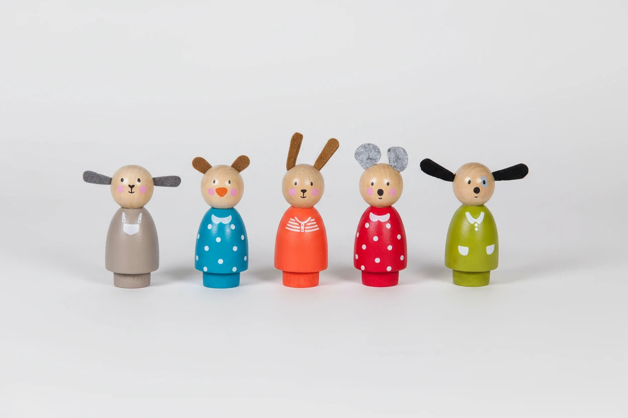 Moulin Roty - Grande Famille 5 Wood Characters