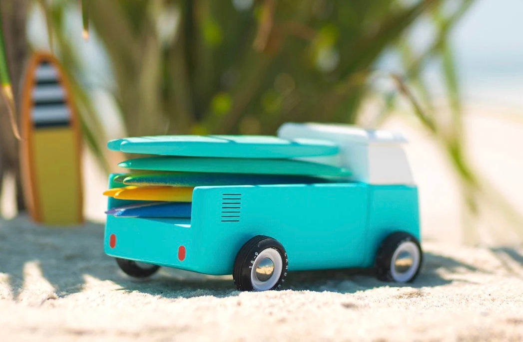 Candylab Americana Beach Bus Ocean