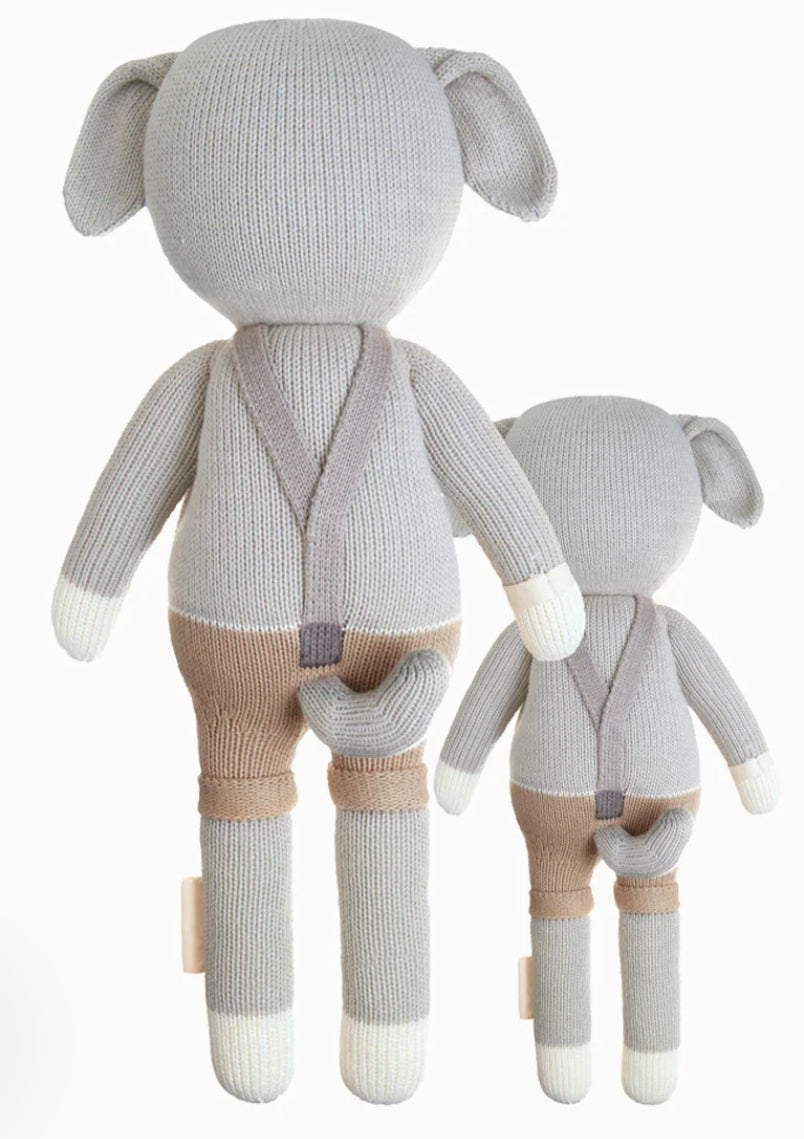 cuddle + kind Regular Noah The Dog