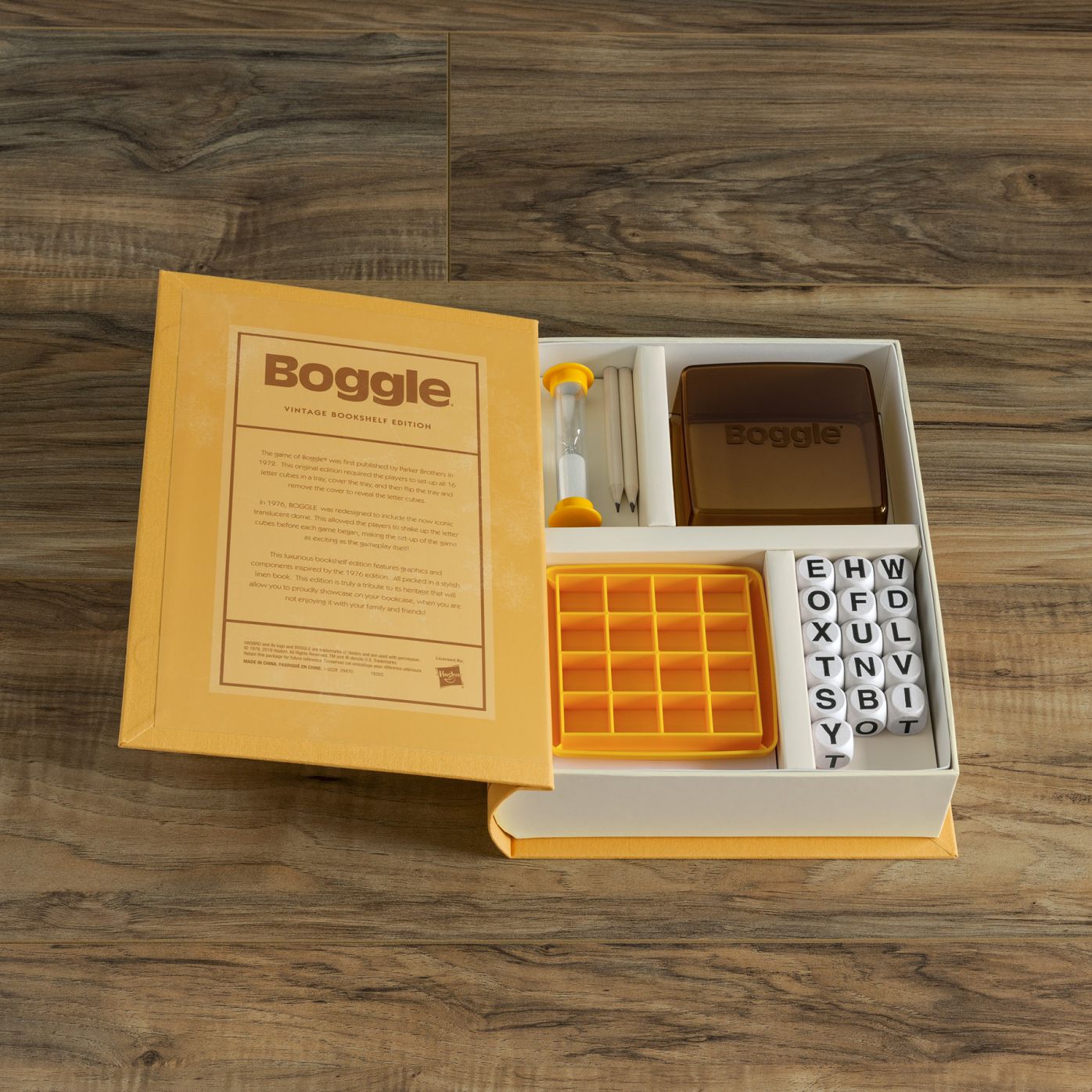 Vintage Bookshelf Edition - Boggle