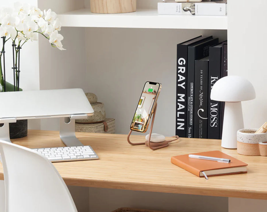 Mag:2 Essentials Linen Wireless Charger