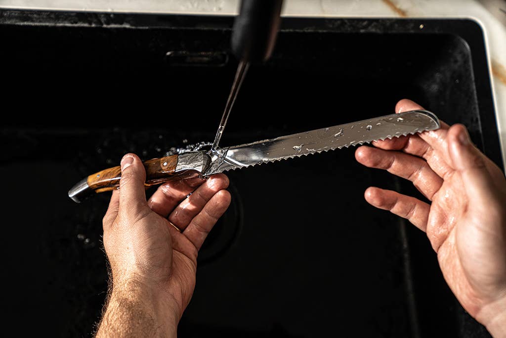 Laguiole du Monde Breadknife