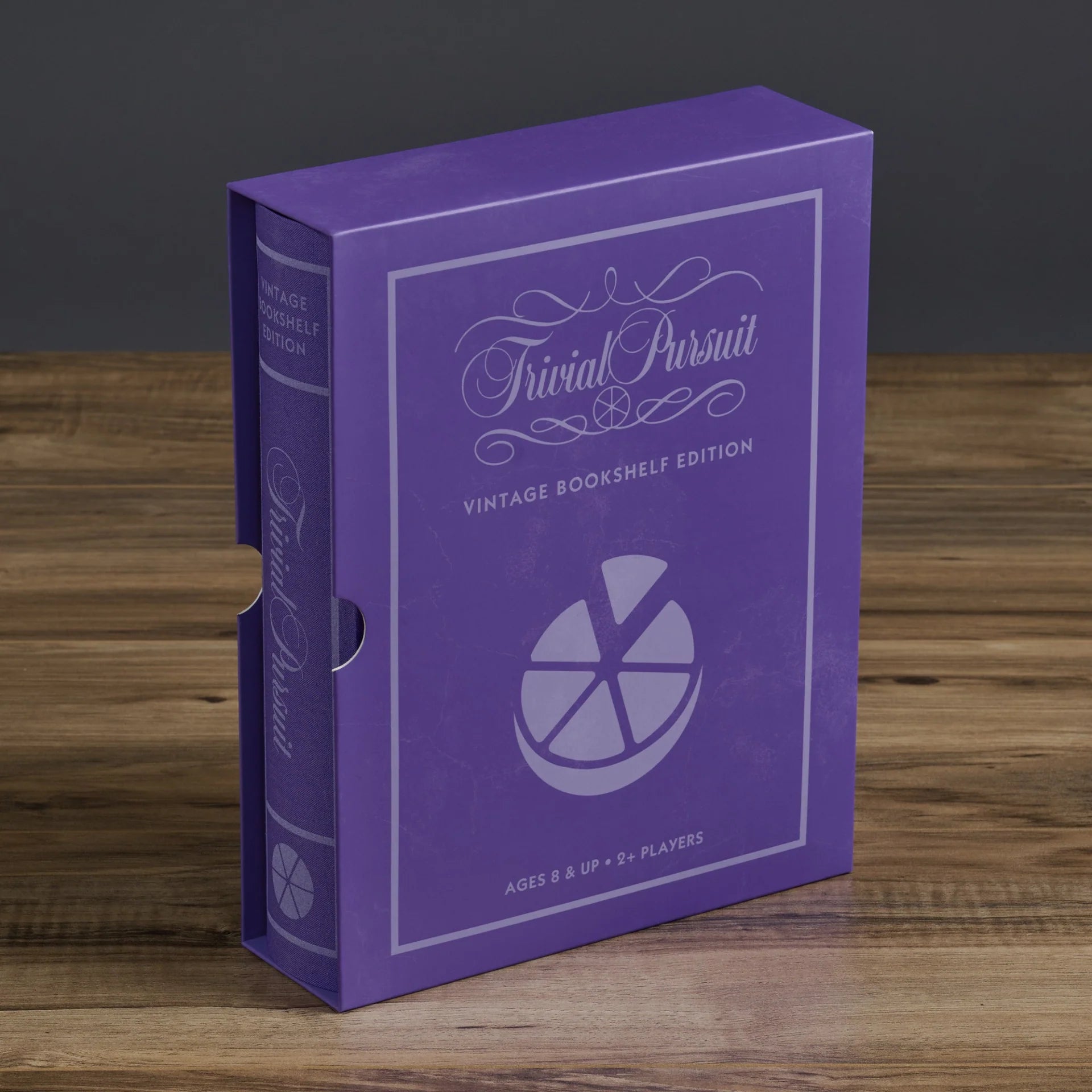 Vintage Bookshelf Edition - Trivial Pursuit
