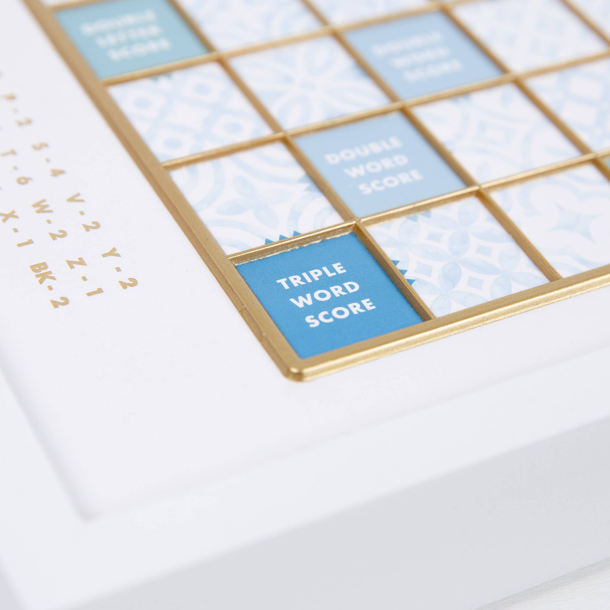 WS Game Company - Scrabble Bianco Edition