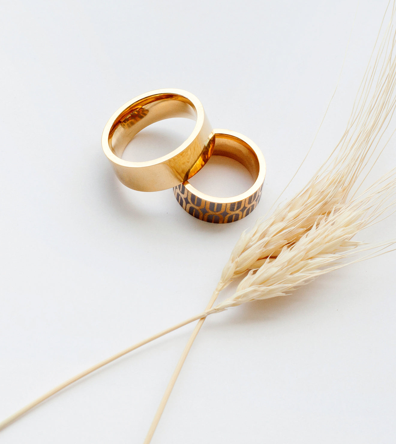 As cash gifts rise, keepsake wedding gifts stand out even more.