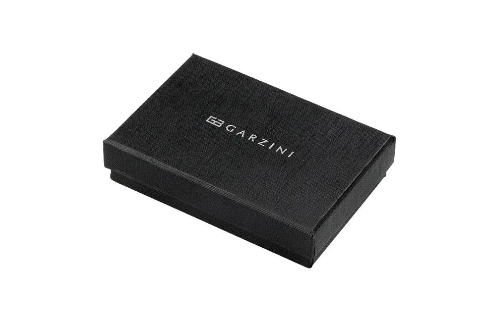 Garzini - MagSafe Metal Wallet
