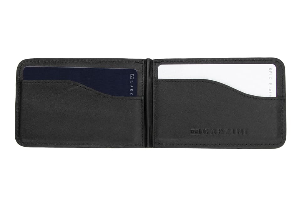 Garzini - MagSafe Wallet Stand