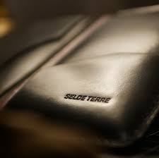 Selde Terre Leather Passport Case Blk