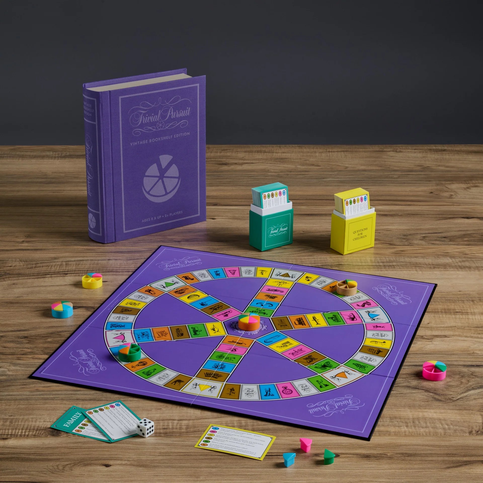 Vintage Bookshelf Edition - Trivial Pursuit