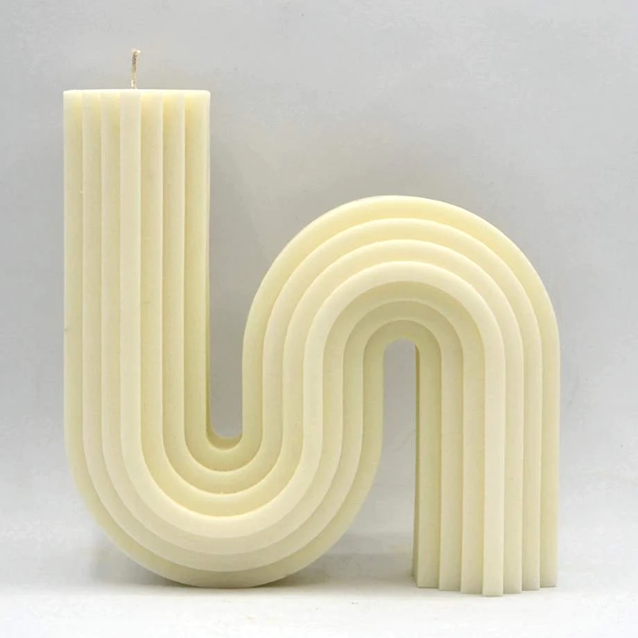 Ocho Candle 70's White