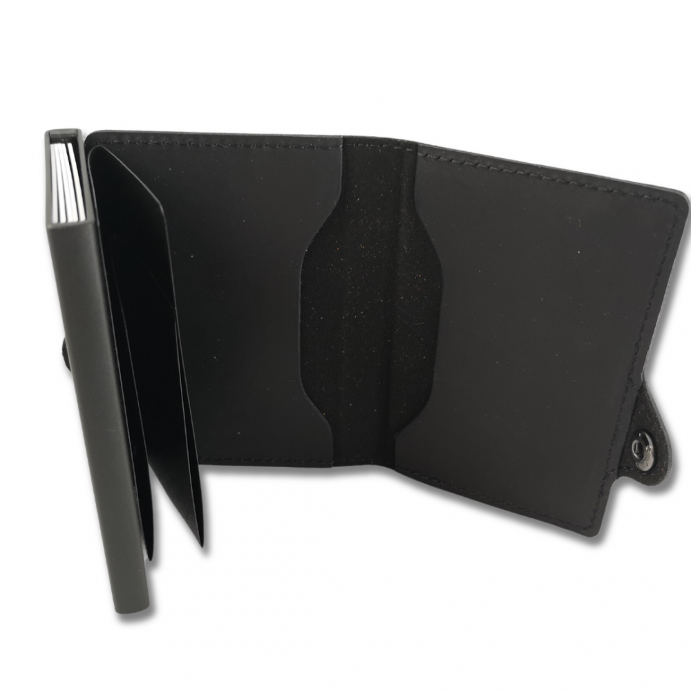 i2 RFID Ejection Wallet Blk Crazy Horse Leather