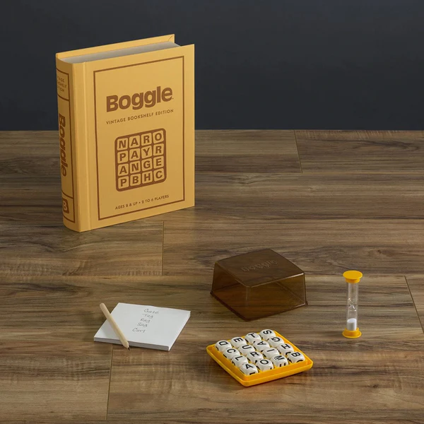 Vintage Bookshelf Edition - Boggle